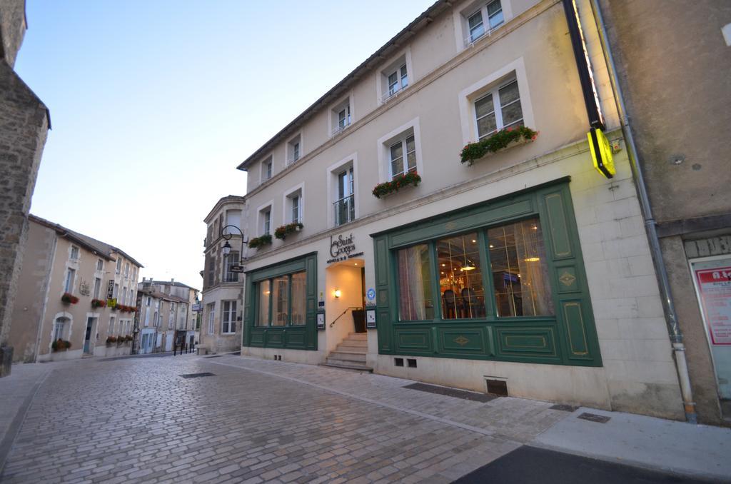 Logis Hotel Le Saint Georges Vivonne Екстериор снимка